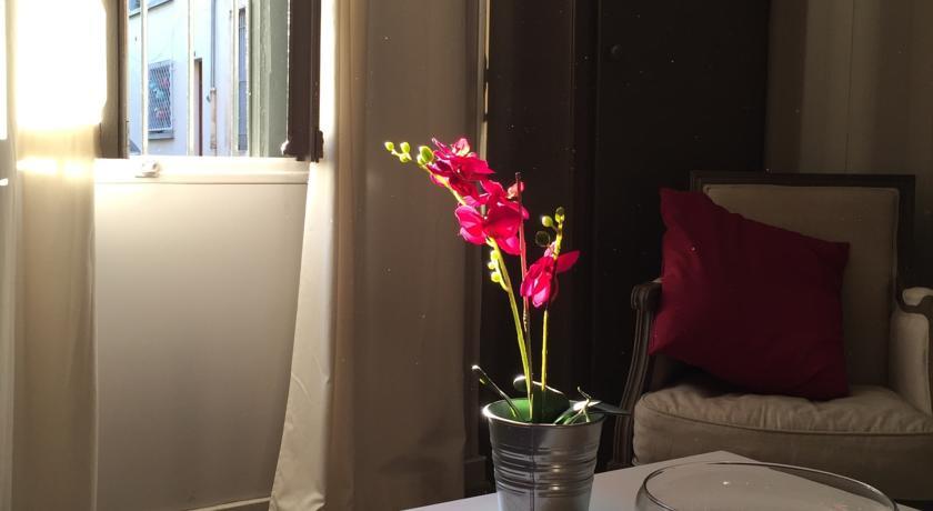 Charmants Appartements Centre Ville Montpellier Kamer foto