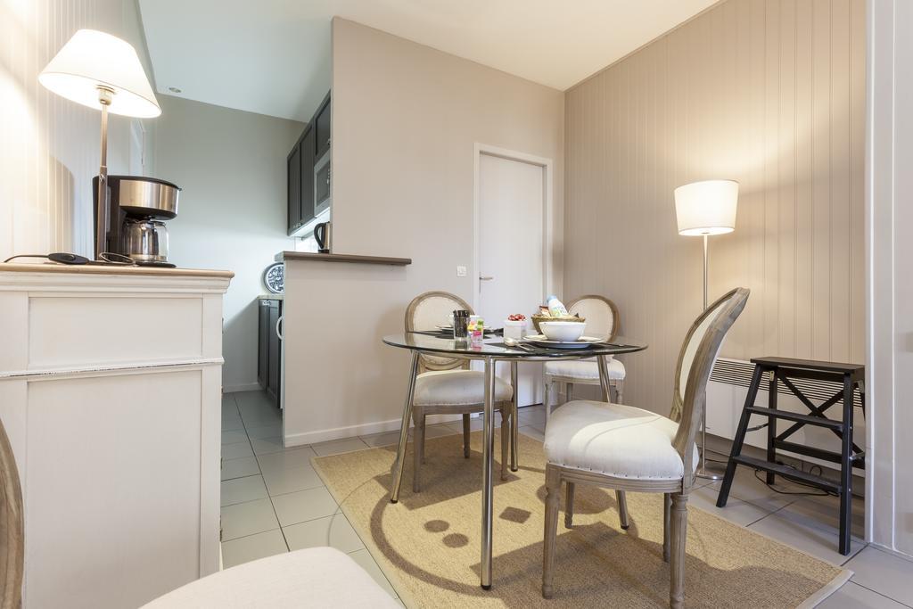 Charmants Appartements Centre Ville Montpellier Kamer foto